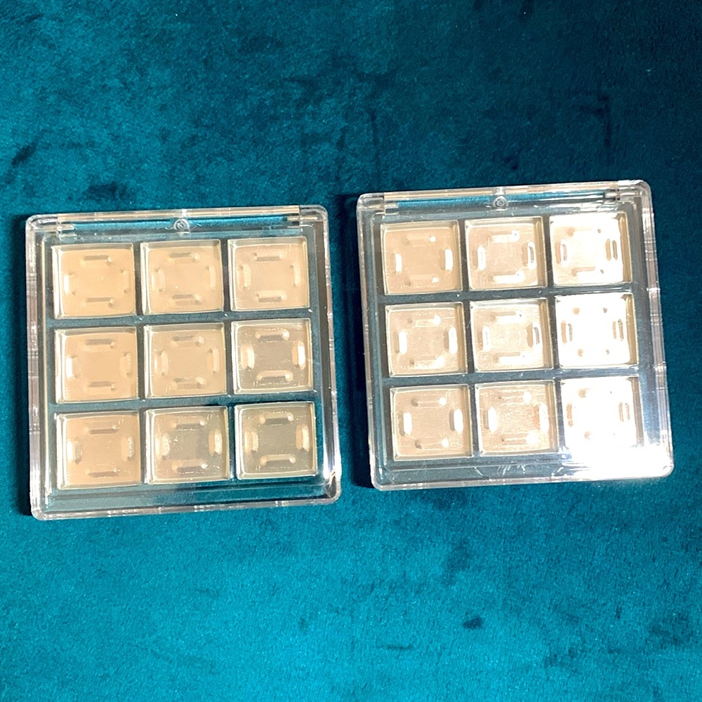 Set of 2 Empty Acrylic Palettes with metal pans